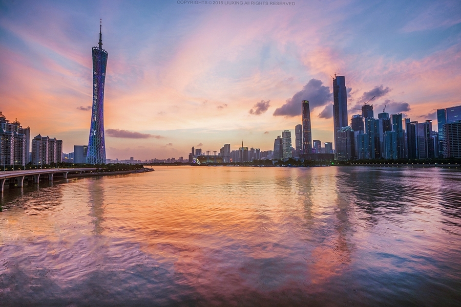 海派非遗迎新春 2025上海年味集市邀你体验“蛇”尖上的非遗美食